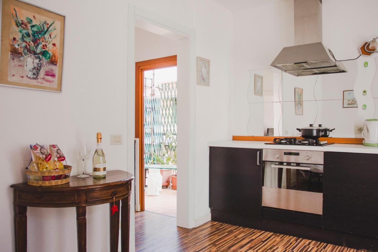 Ca Giardini Apartments In Biennale By Bricola Apartments Venice Exterior photo