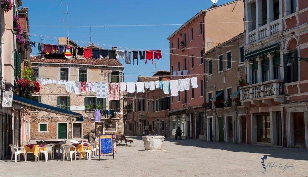 Ca Giardini Apartments In Biennale By Bricola Apartments Venice Exterior photo